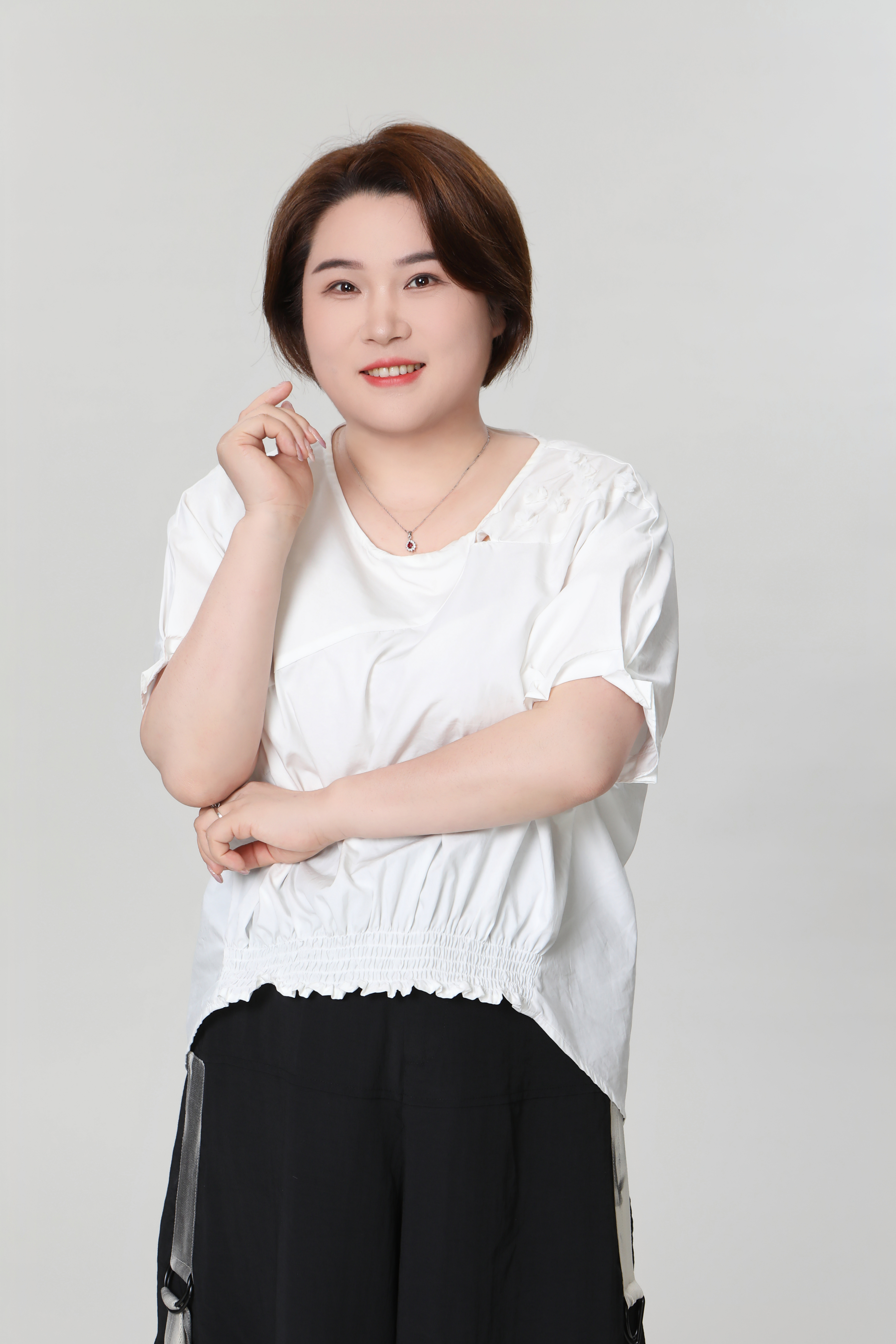 艾莲老师